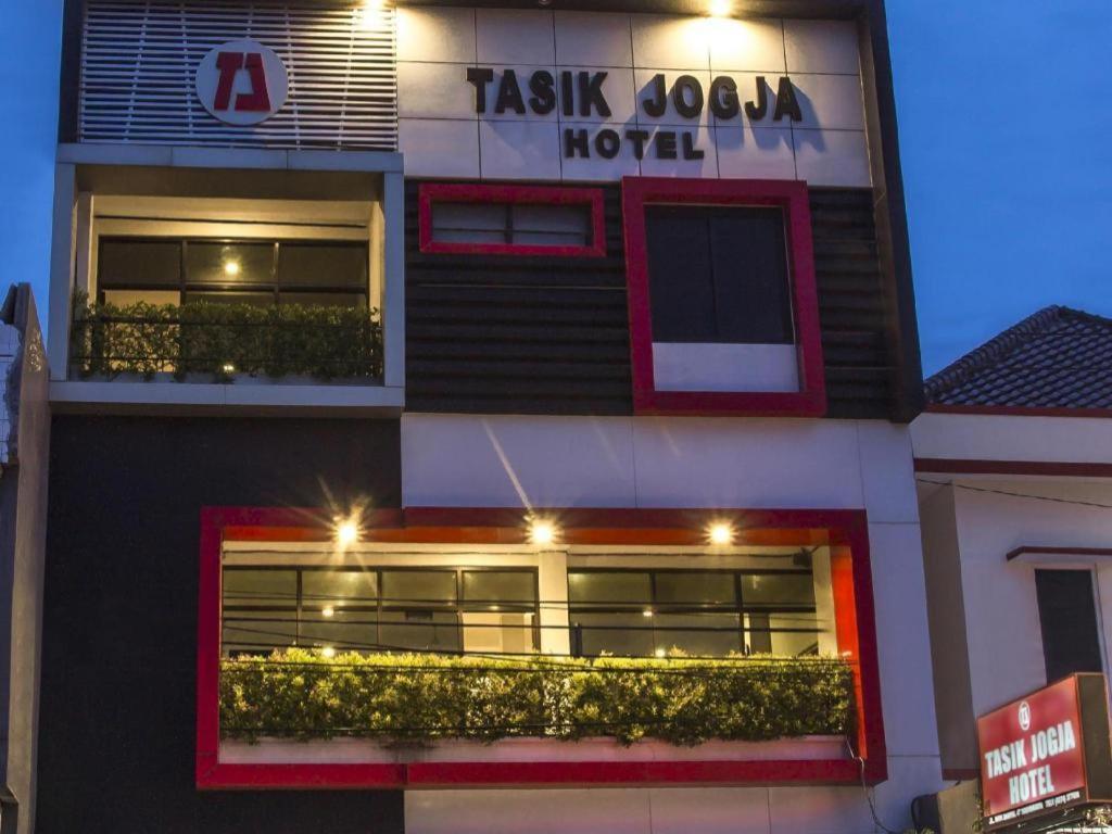 Tasik Jogja Hotel Jogyakarta Zewnętrze zdjęcie